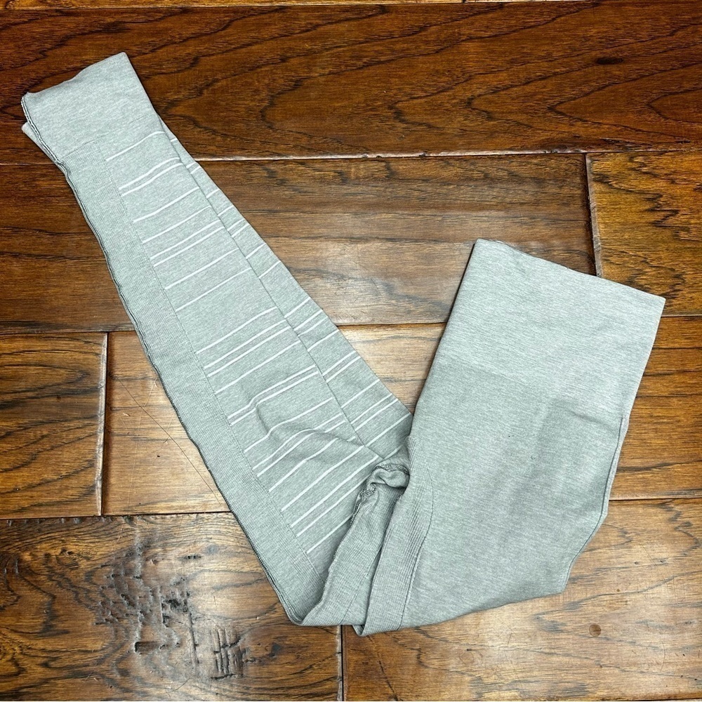 Blanqi gray maternity‎ leggings